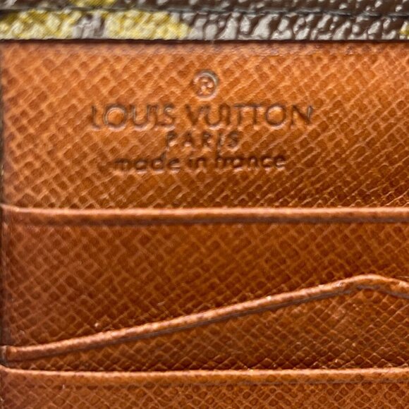 Louis Vuitton Vintage Monogram Elise Compact Wallet - Preowned - Picture 8 of 12